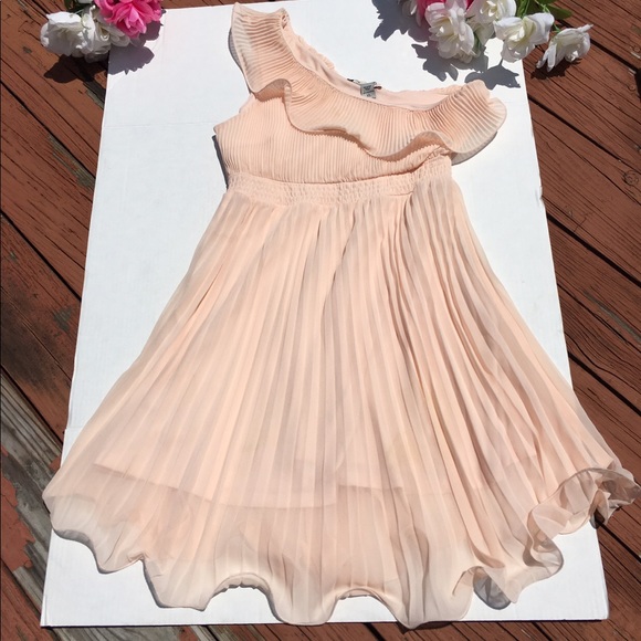 AMERICAN RAG RUFFLE OFF SHOULDER DRESS - Picture 7 of 14